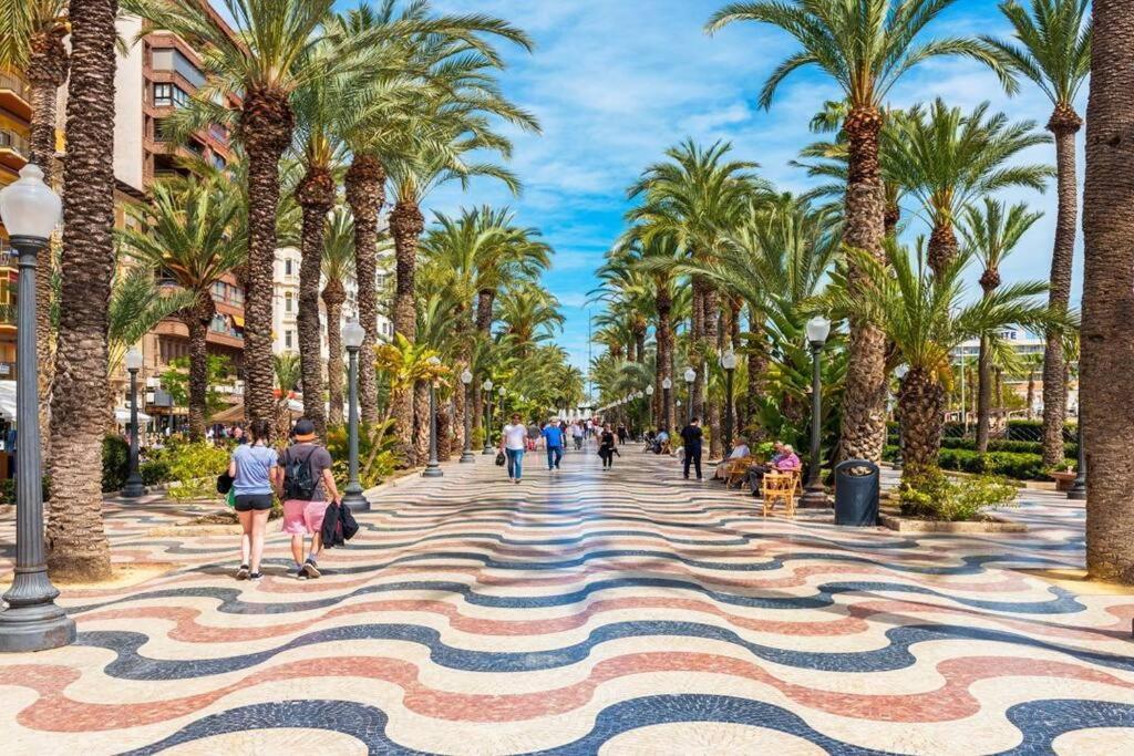 Carpediem Apart Terraza-Atico Alicante Center 外观 照片