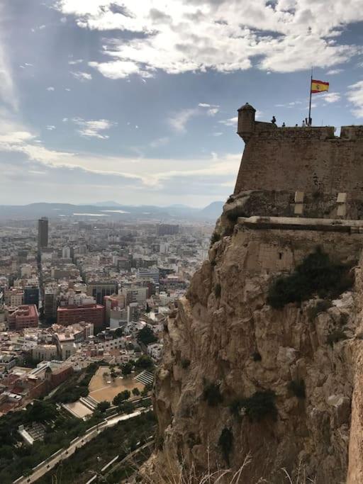 Carpediem Apart Terraza-Atico Alicante Center 外观 照片